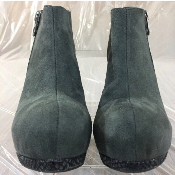 EUC Sofia Vergara grey suede stiletto platform ankle boots w snakeskins accents - Picture 13 of 13